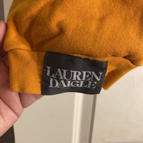 Lauren Daigle orange/yellow RISE UP concert revival sweatshirt Large cropped - Picture 4 of 8